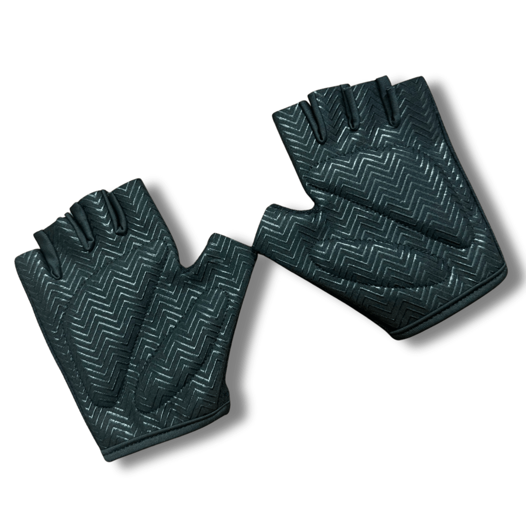 Ti-GO Kids Short Finger 'Carbon' Cycling Gloves
